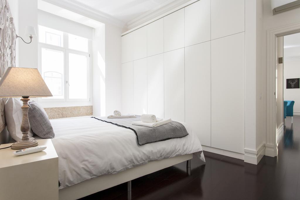 Joivy Baixa Deluxe Apartments Lisboa Exteriör bild
